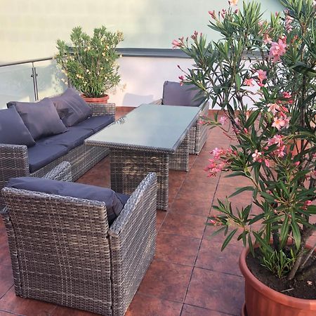 Castellum Apartmanhaz Jula Exterior foto