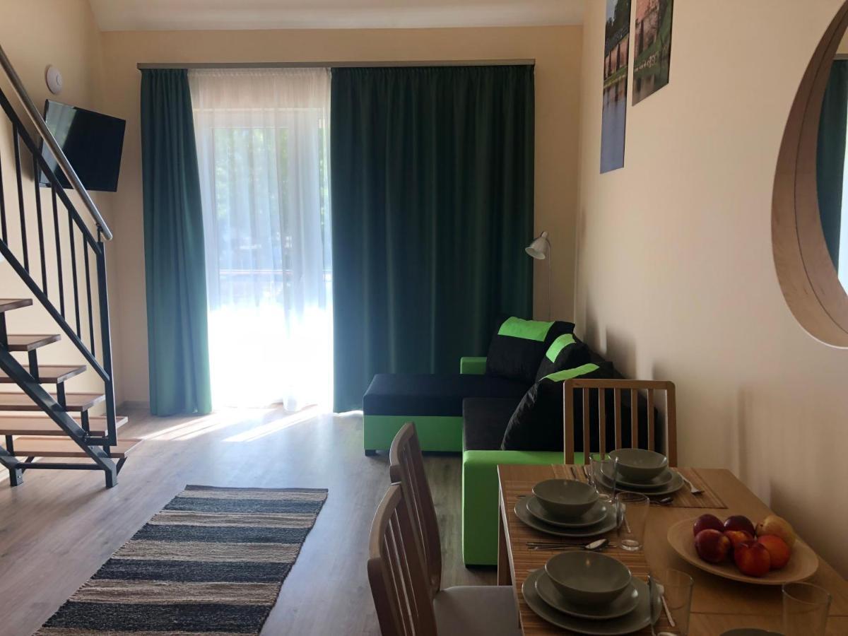 Castellum Apartmanhaz Jula Exterior foto
