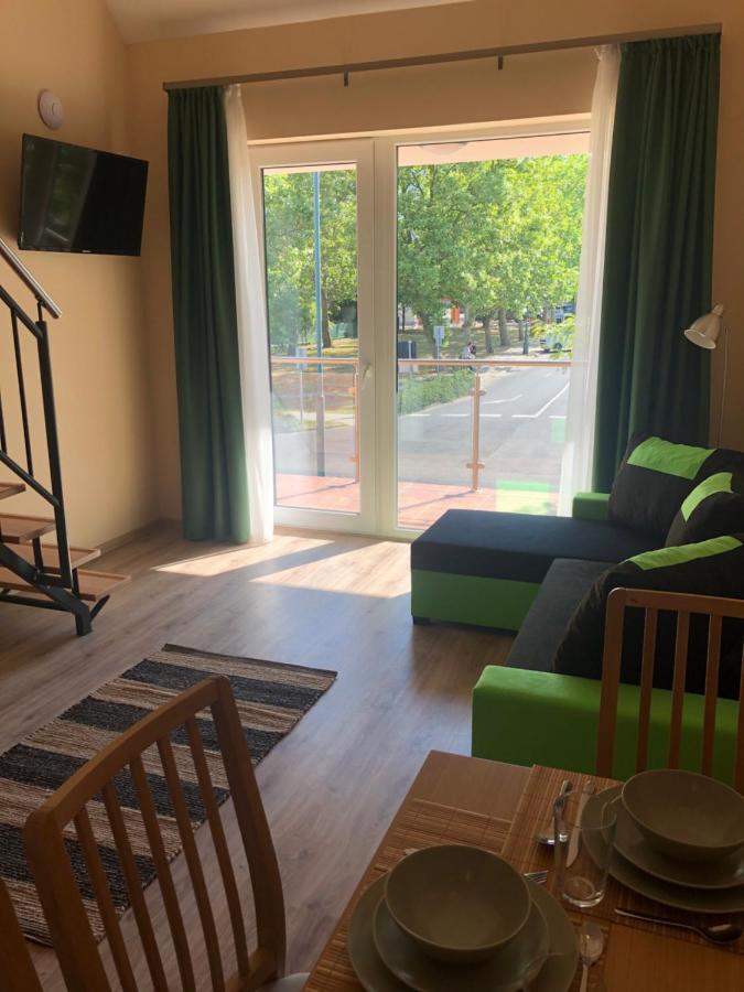 Castellum Apartmanhaz Jula Exterior foto